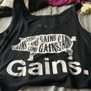 Black Gains Graphic Tank Top